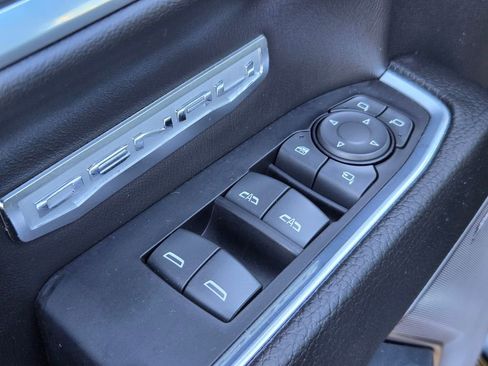 Used 2022 GMC Sierra 1500 Denali w/ Denali Reserve Package image 27