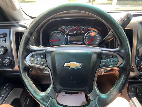 Used 2019 Chevrolet Silverado 2500 LTZ w/ Duramax Plus Package image 17