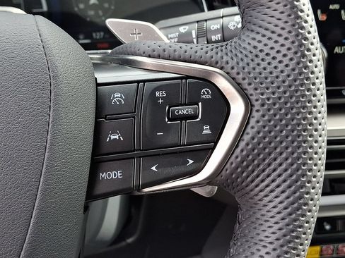 Used 2026 Lexus TX 500h AWD w/ Technology Package image 23