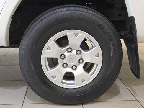 Used 2008 Toyota Tacoma PreRunner RWD image 8