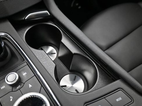 Certified 2024 Cadillac XT5 Premium Luxury image 23