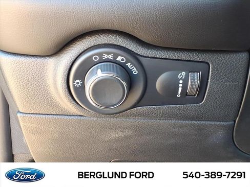 Used 2024 Dodge Durango GT AWD/4WD image 22