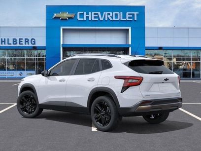 New 2026 Chevrolet Trax ACTIV w/ Sunroof Package
