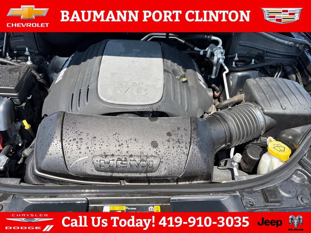 Used 2021 Dodge Durango R/T w/ Blacktop Package AWD/4WD image 23