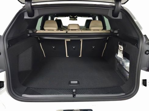 Used 2025 BMW X3 M50 w/ Premium Package image 9