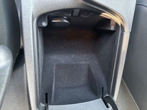 Used 2024 Nissan Z Performance w/ Floor Mat Package image 24