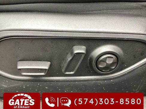 Used 2022 Jeep Grand Cherokee Limited 4xe image 17