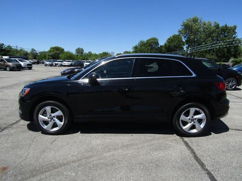Used 2021 Audi Q3 2.0T Premium AWD/4WD image 4