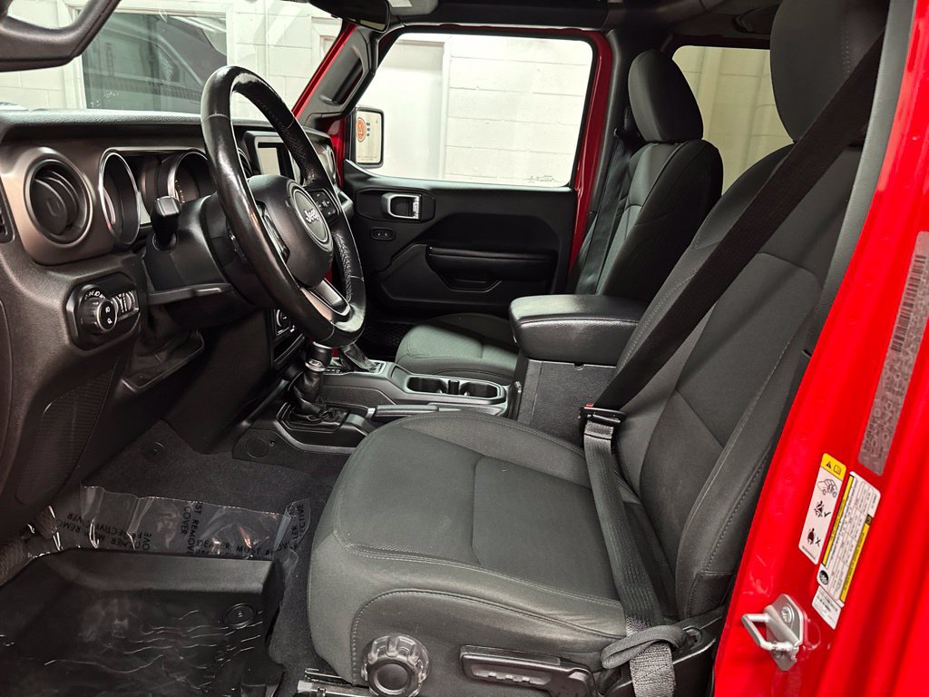 Used 2020 Jeep Gladiator Sport w/ Quick Order Package 24S AWD/4WD image 19