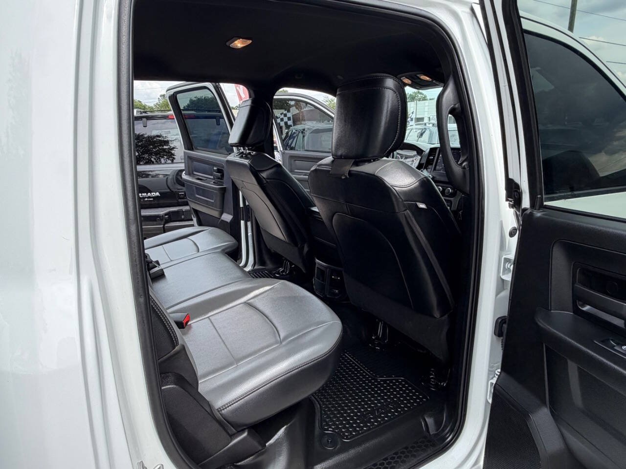 Used 2024 RAM 2500 Tradesman w/ Protection Group AWD/4WD image 21