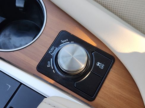 Used 2022 Lexus RX 350 Premium image 25