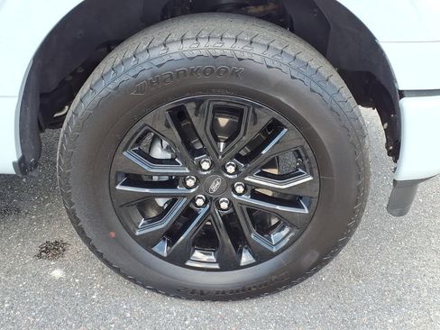 Used 2024 Ford F150 Lariat w/ Equipment Group 502A High AWD/4WD image 9