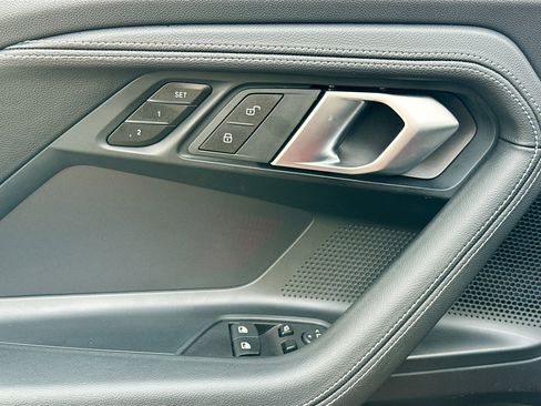 Used 2025 BMW 230i Coupe image 22