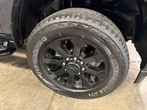 Certified 2025 RAM 2500 Big Horn AWD/4WD image 4