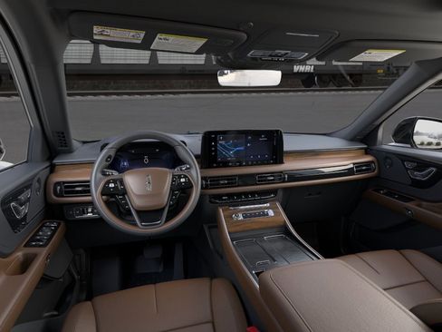 New 2026 Lincoln Aviator Reserve AWD/4WD image 9