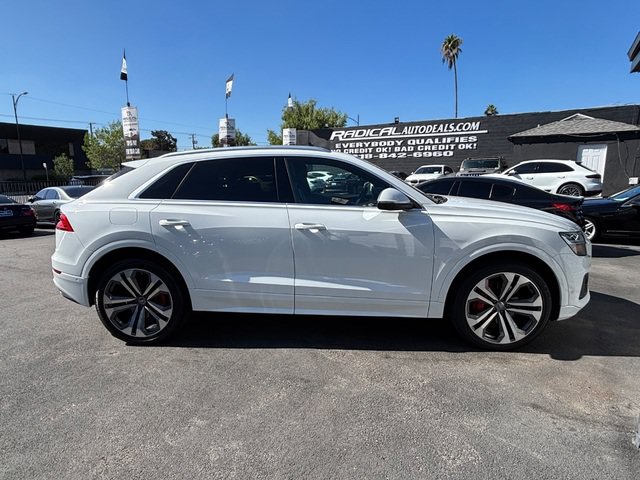Used 2019 Audi Q8 Premium Plus w/ Premium Plus AWD/4WD image 25