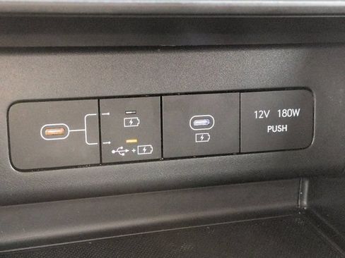 Used 2025 Hyundai Sonata SEL FWD image 19