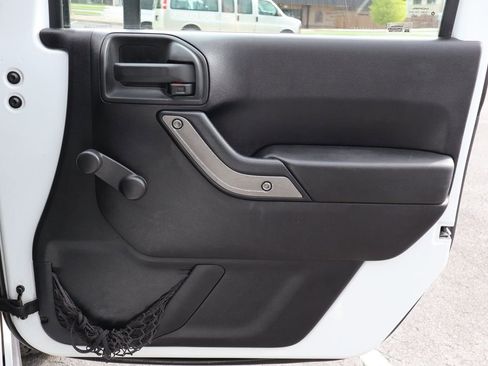 Used 2011 Jeep Wrangler Sport image 20