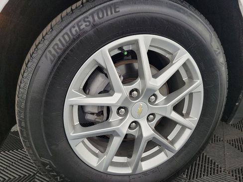 Used 2022 Chevrolet Equinox LS AWD/4WD image 31