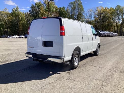 New 2025 Chevrolet Express 2500 w/ Driver Convenience Package image 7