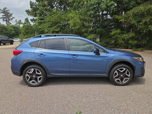 Used 2018 Subaru Crosstrek 2.0i Limited AWD/4WD image 2