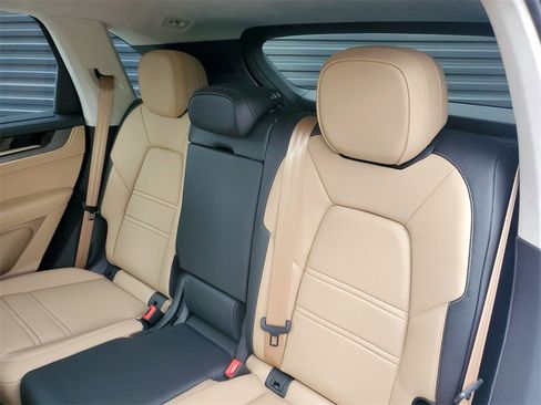 New 2025 Porsche Cayenne Turbo image 16