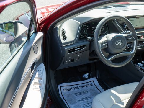 Used 2023 Hyundai Sonata SEL w/ Convenience Package image 10