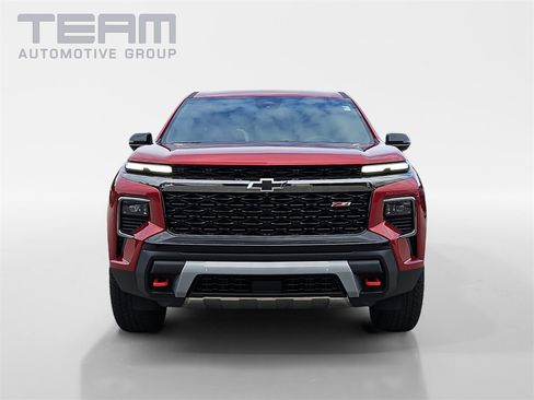 New 2026 Chevrolet Traverse Z71 w/ Enhanced Driving Package image 2