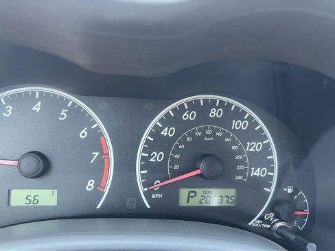 Used 2010 Toyota Corolla LE image 40