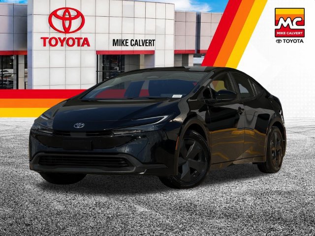 Used 2025 Toyota Prius LE FWD image 1