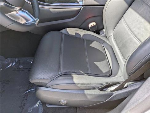 New 2026 Mercedes-Benz GLC 300 image 4