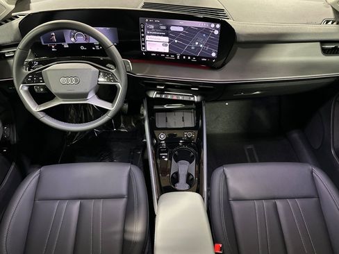 New 2026 Audi Q3 quattro 2.0T AWD/4WD image 12