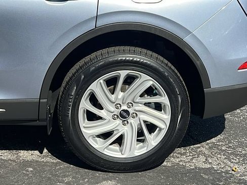Certified 2022 Lincoln Corsair FWD image 7