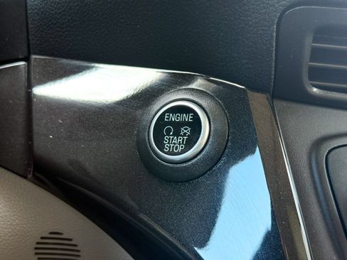 Used 2019 Ford Escape Titanium AWD/4WD image 26