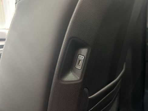 New 2025 Kia Sorento SX image 28