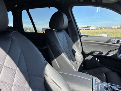 Certified 2024 BMW X5 xDrive40i w/ M Sport Package image 35