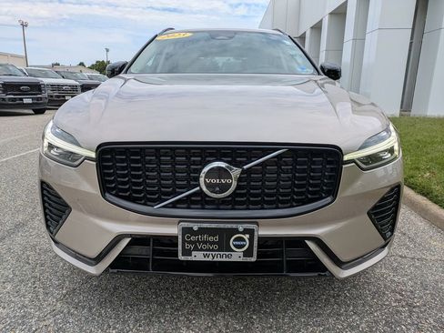 Used 2023 Volvo XC60 B6 Ultimate w/ Protection Package Premier AWD/4WD image 9