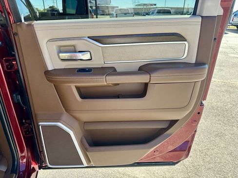 Used 2023 RAM 3500 Laramie image 30