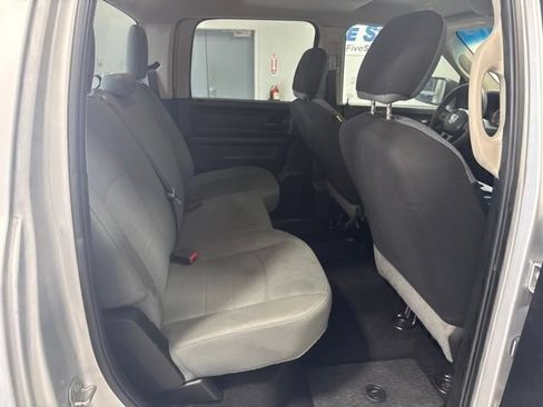 Used 2018 RAM 1500 Express w/ Express Value Package RWD image 23