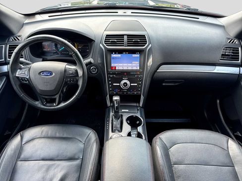 Used 2018 Ford Explorer Sport AWD/4WD image 14