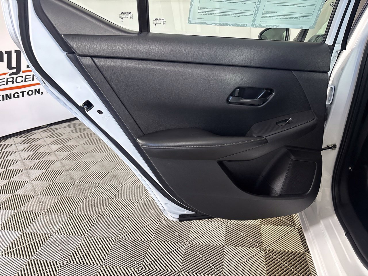 Used 2024 Nissan Sentra S FWD image 22