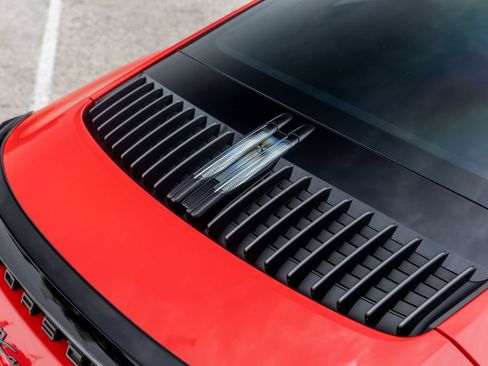 Used 2024 Porsche 911 Carrera T RWD image 16
