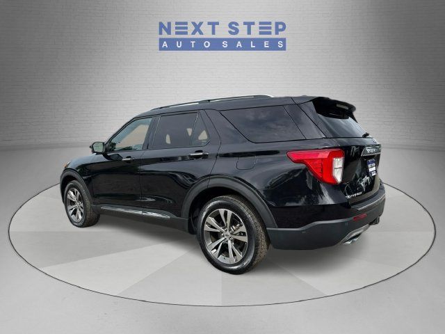 Used 2020 Ford Explorer Platinum w/ Premium Technology Package AWD/4WD image 5