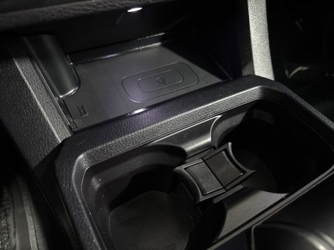 Used 2017 Toyota Tacoma TRD Off-Road image 18