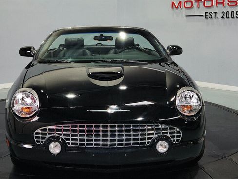 Used 2003 Ford Thunderbird RWD image 3