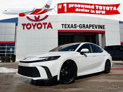 Used 2025 Toyota Camry SE