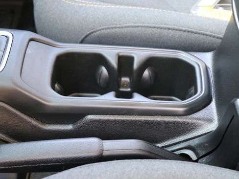 Used 2025 Jeep Gladiator Sport AWD/4WD image 30