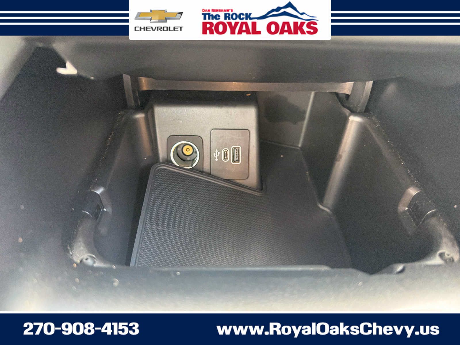 Used 2025 Ford Explorer Active RWD image 18