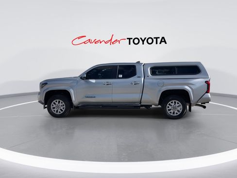 Certified 2024 Toyota Tacoma SR5 image 5