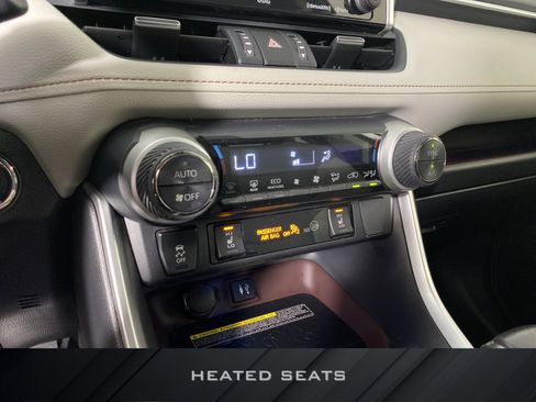 Used 2019 Toyota RAV4 Limited w/ Advanced Technology Package AWD/4WD image 7